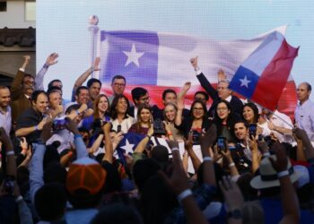 Republicanos anuncian que competirán contra el PC en Santiago, Recoleta y Lo Espejo