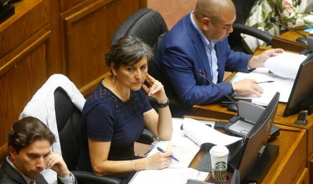 Con rechazo a la indicación que permitía el ajuste en los precios base: Comisión de Salud del Senado despachó Ley corta de isapres