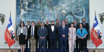 “No es lo más oportuno”: Cosena descarta que las Fuerzas Armadas operen al interior de los barrios