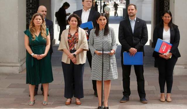 La arremetida del piñerismo: exministros dan señal en post de acuerdos y emplazan al Gobierno