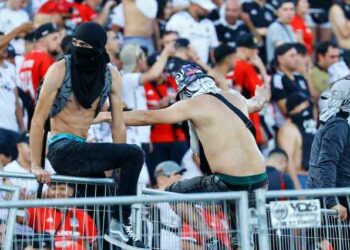 Expresidente del CSD Colo Colo y violencia en los estadios: Las S.A. “jamás se lo han tomado en serio”