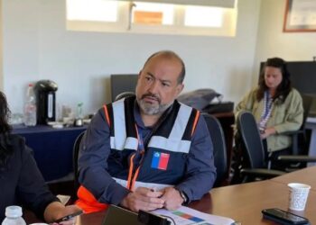 Funcionarios del SENAPRED rechazan destitución de Álvaro Hormazábal: “Fue una resolución política, no técnica”