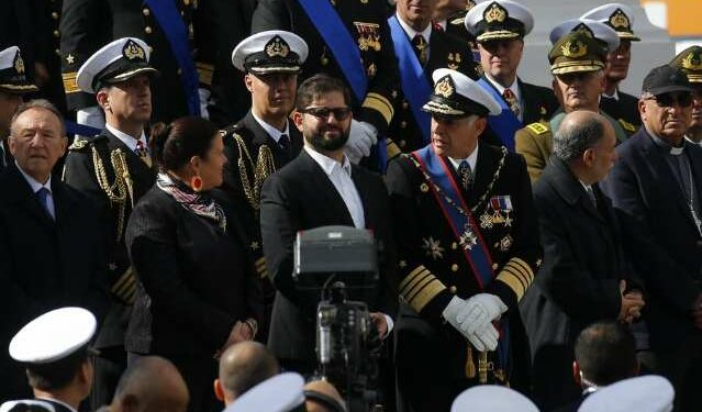 Presidente Boric tras desfile del 21 de mayo: “Los gobiernos pasarán, pero la figura de Prat sigue incólume”