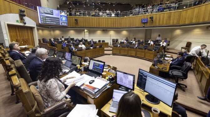 Senado aprobó la reforma previsional por 40 votos a favor y 7 en contra